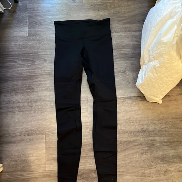Black Lululemon Leggings - Picture 1 of 3